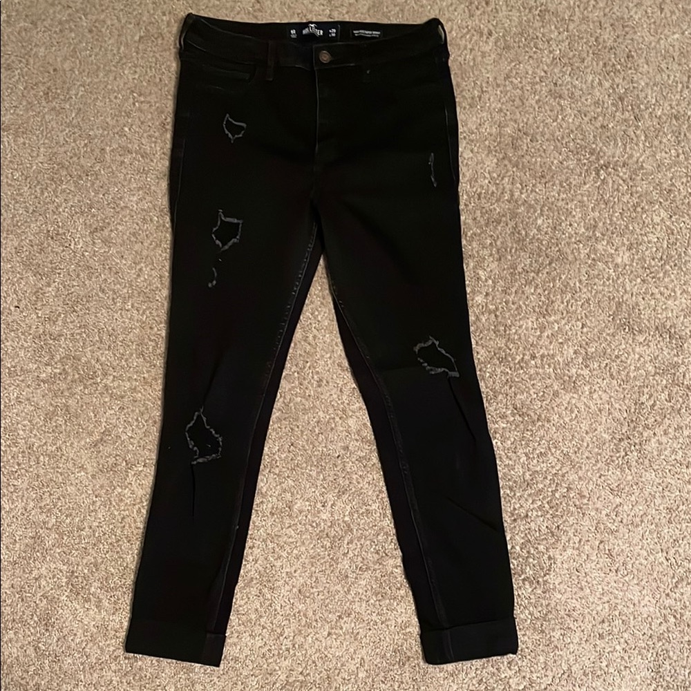 Black Distressed Jeans